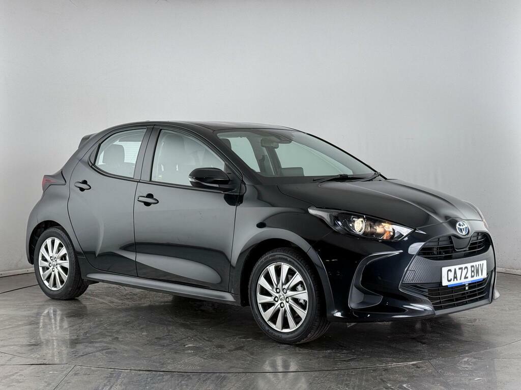 Toyota Yaris 1.5 Vvt-h Icon E-cvt Euro 6 Ss Black