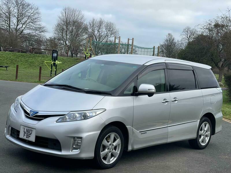 Toyota Estima Mpv Silver #6