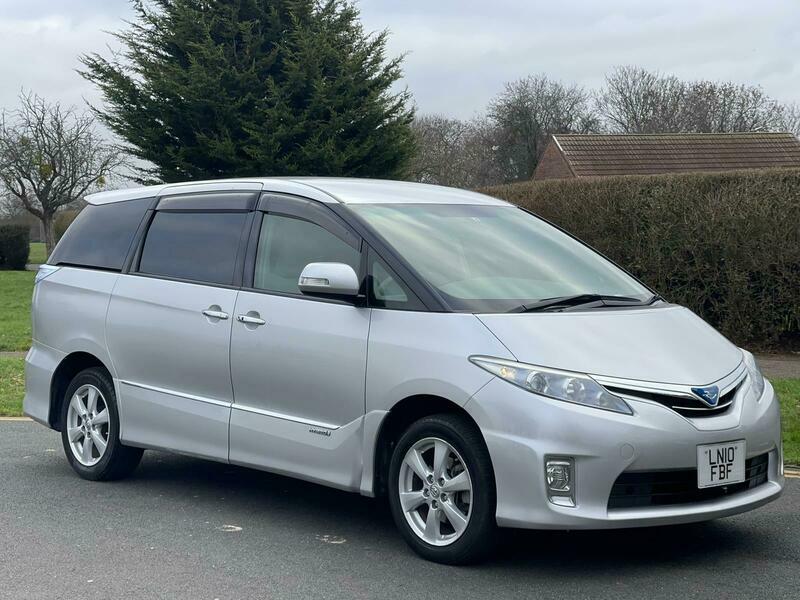 Toyota Estima Mpv Silver #5