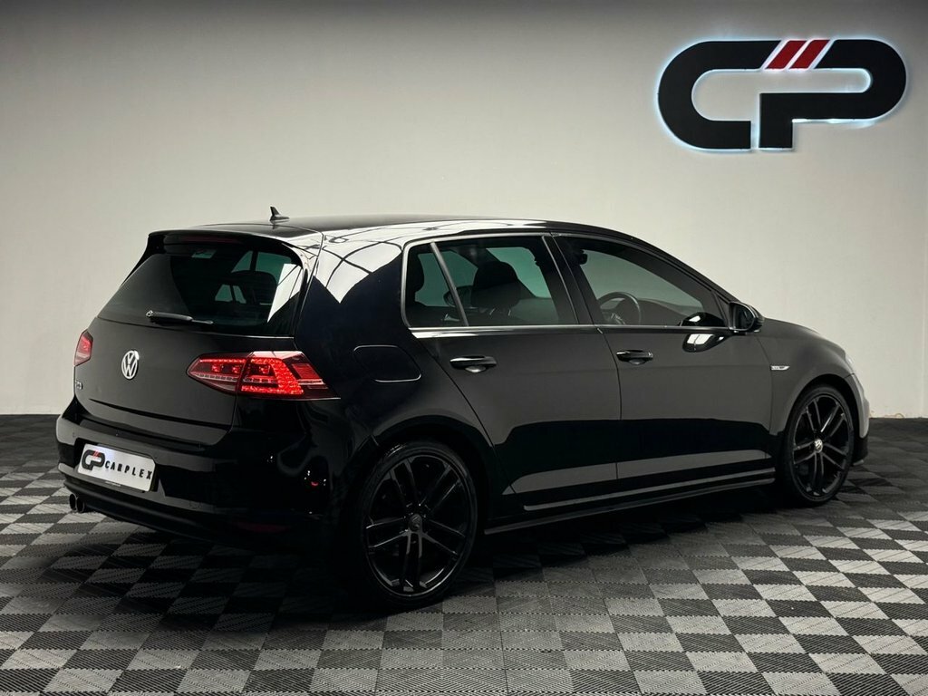 Volkswagen Golf 2L Gtd Dsg LP66KFW Black #2