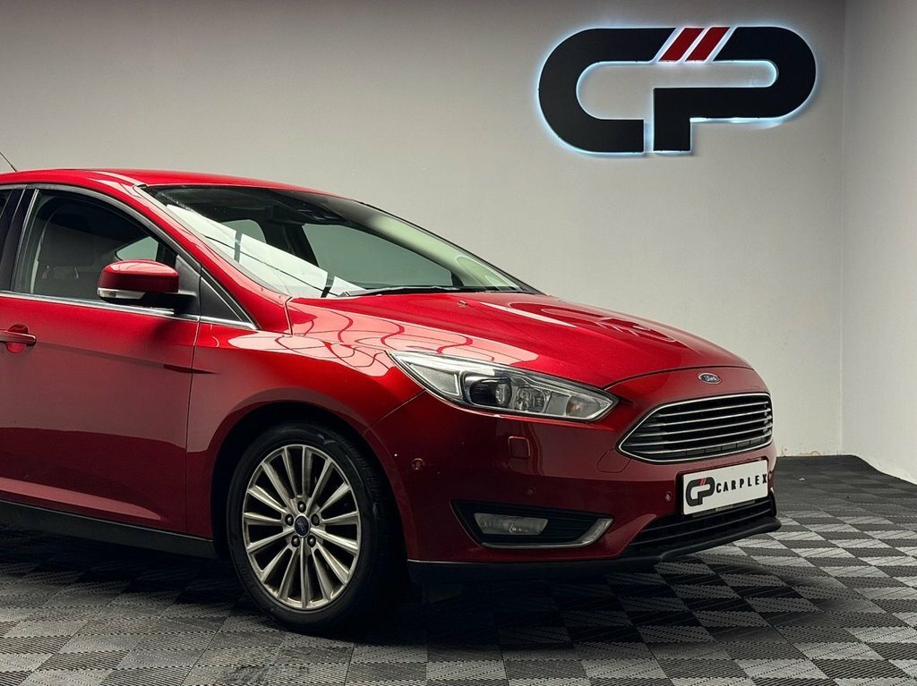 Ford Focus 1.5L Titanium X WT15HFA Red #5