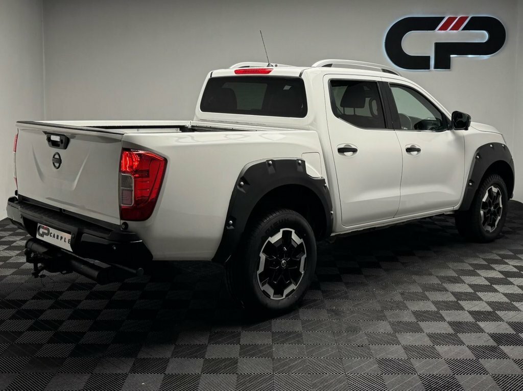 Nissan Navara 2.3L Tekna CK21HVH White #2