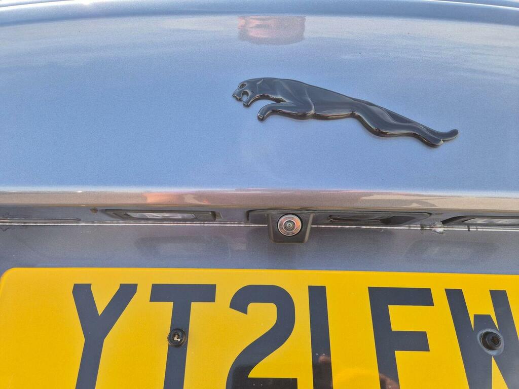 Jaguar XE Saloon 2.0 D200 Mhev R-dynamic Black Euro 6 Grey #6