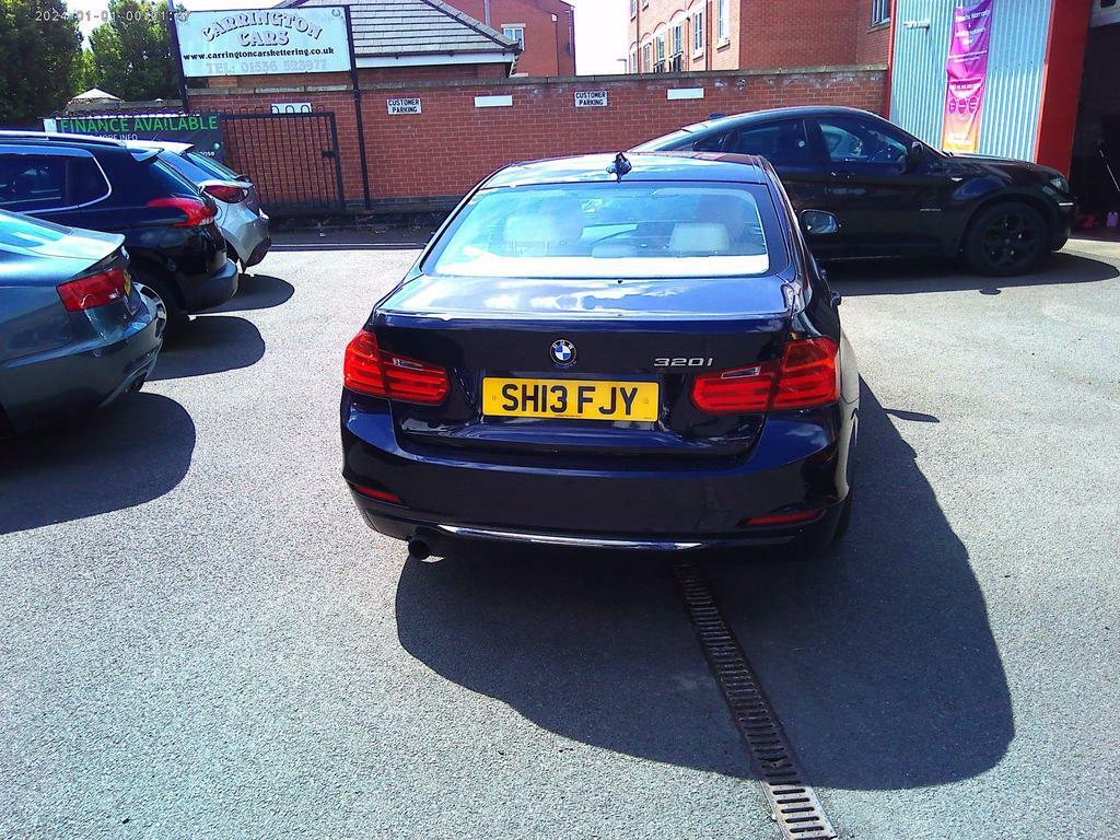 BMW 3 Series 2.0 320I Luxury Euro 6 S S SH13FJY Blue #6