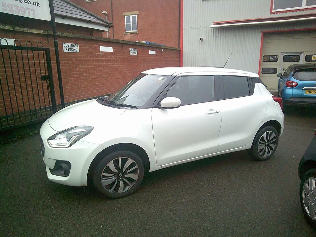 Suzuki Swift 1.2 Dualjet Mhev Sz5 Allgrip Euro 6 S S KV20YPP White #5