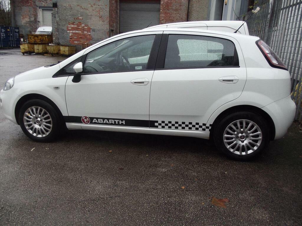 Fiat Punto 1.2 Pop Euro 6 White