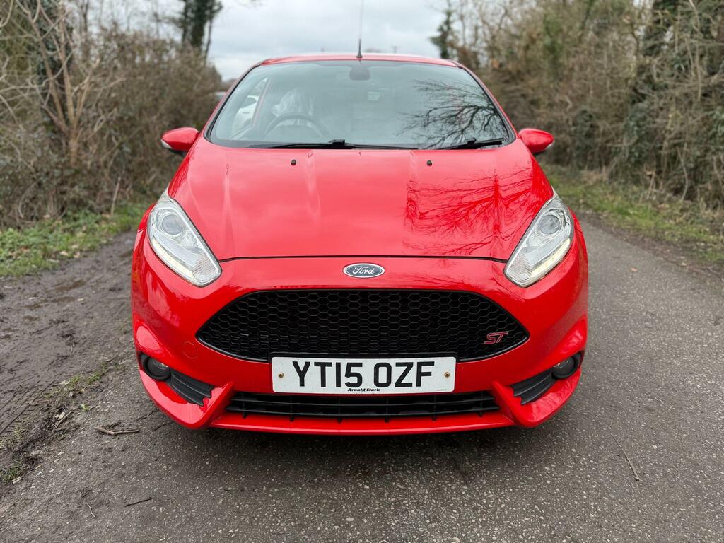 Ford Fiesta 1.6T Ecoboost St-2 Euro 5 YT15OZF Red #6
