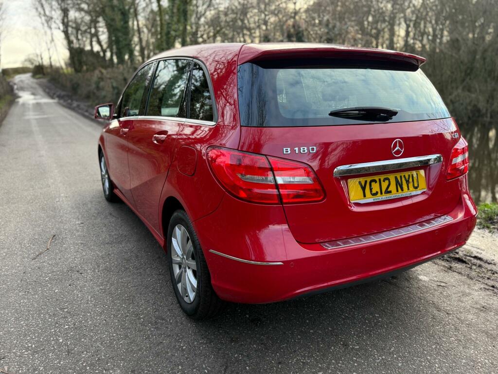Mercedes-Benz B Class 1.8 B180 Cdi Blueefficiency Se 7G-dct Euro 5 Ss Red #5