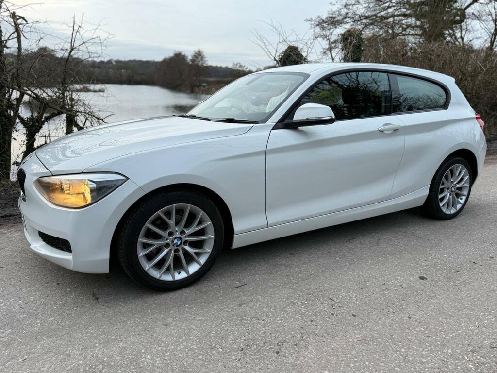 BMW 1 Series 1.6 114I Se Euro 6 Ss ST14KYF White #2