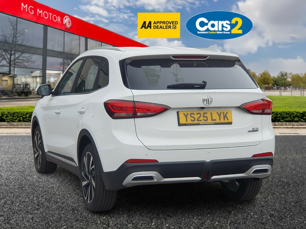 MG ZS 1.5 Hybrid Trophy YS25LYK White #4