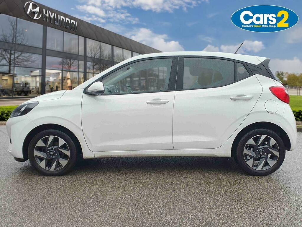 Hyundai I10 1.0 63 Advance Nav PE25ZKL White #6