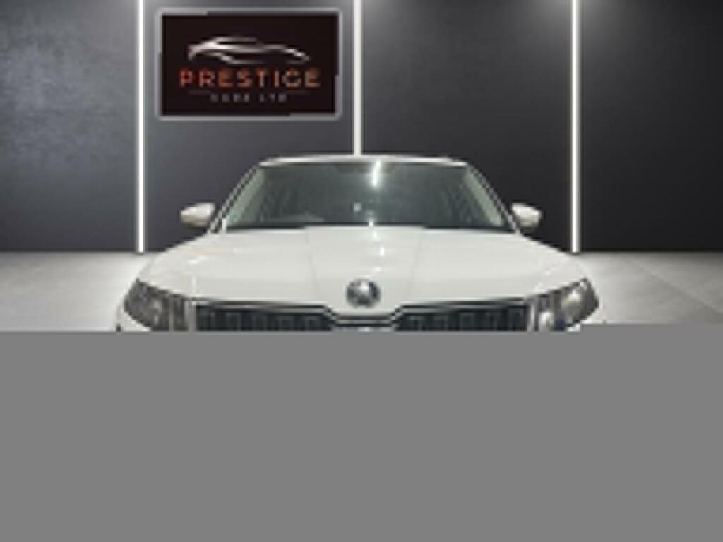 Skoda Kodiaq Suv 1.4 Tsi Act Se Dsg 4Wd Euro 6 Ss 5 Sea HV67BVR White #3