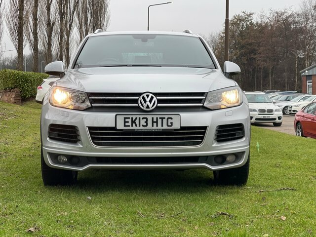 Volkswagen Touareg 3L V6 Altitude Tdi Bluemotion Technology Silver #3
