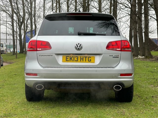 Volkswagen Touareg 3L V6 Altitude Tdi Bluemotion Technology Silver #6