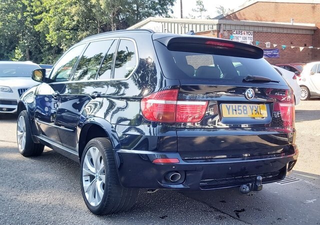 BMW X5 3L Sd M Sport Black #4