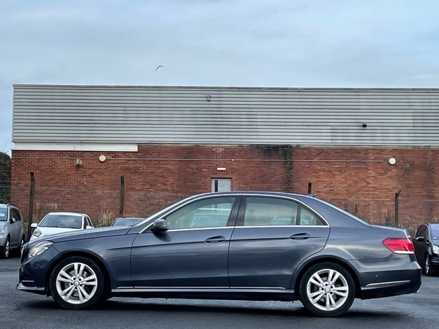Mercedes-Benz E Class 2L E250 Cdi Se AK13XKV Blue #4