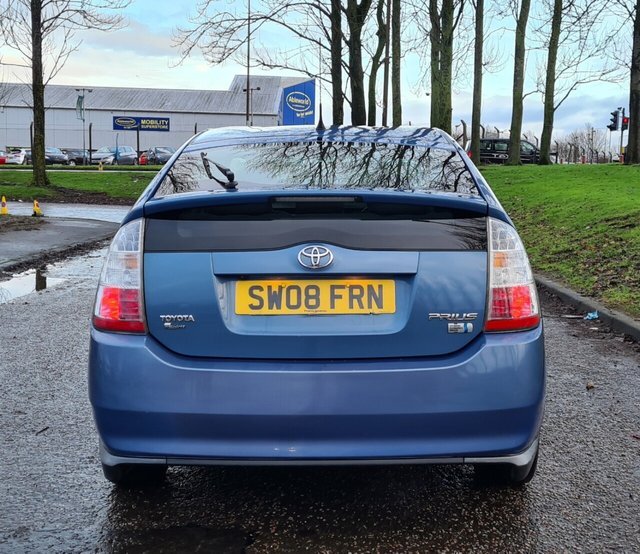 Toyota Prius 1.5L T Spirit Vvt-i Blue #6