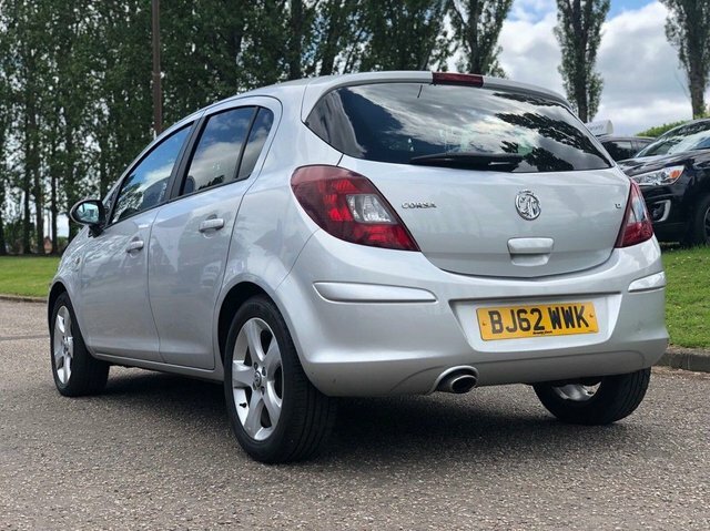 Vauxhall Corsa 1.2 BJ62WWK Silver #5