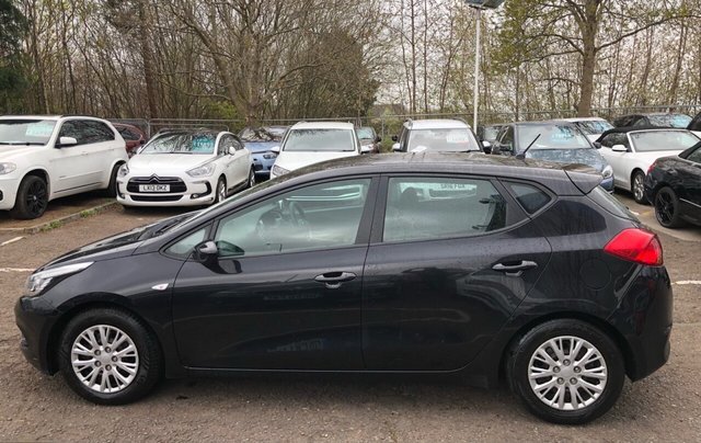 Kia Ceed 1.6L Crdi 1 Ecodynamics Black #4
