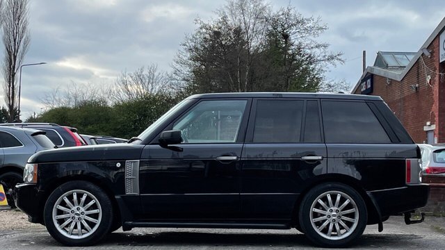 Land Rover Range Rover 3.6L Tdv8 Vogue Se Black #4