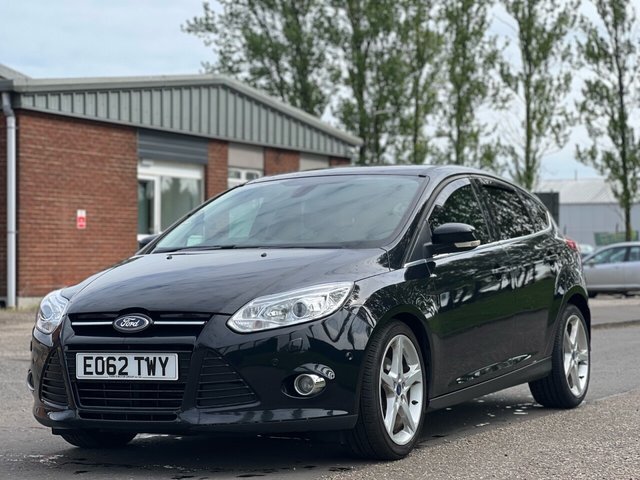 Ford Focus 2L Titanium X Tdci EO62TWY Black #3