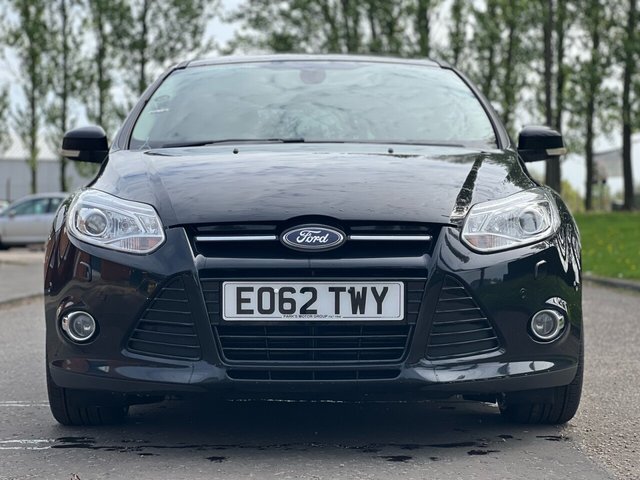 Ford Focus 2L Titanium X Tdci EO62TWY Black #2