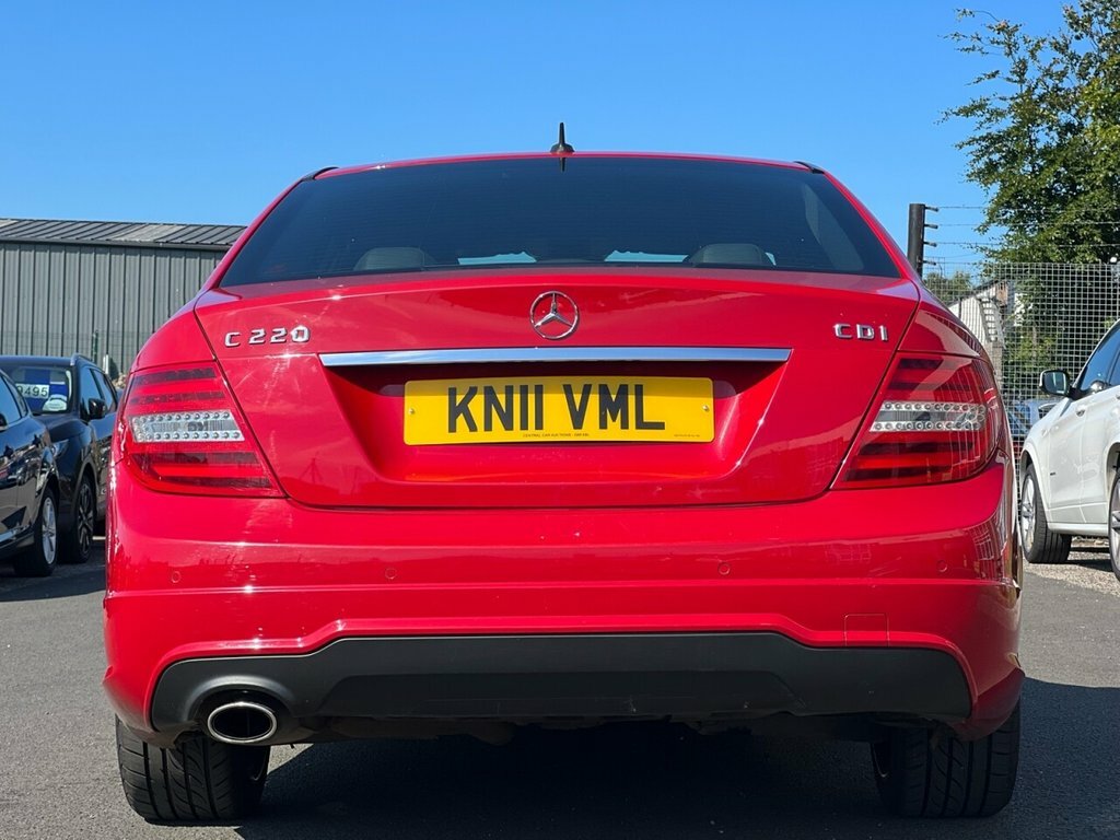 Mercedes-Benz C Class 2.1L C220 Cdi Blueefficiency Sport KN11VML Red #4