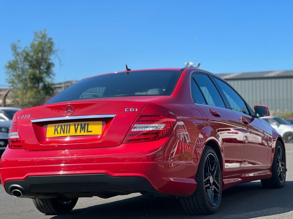 Mercedes-Benz C Class 2.1L C220 Cdi Blueefficiency Sport KN11VML Red #6