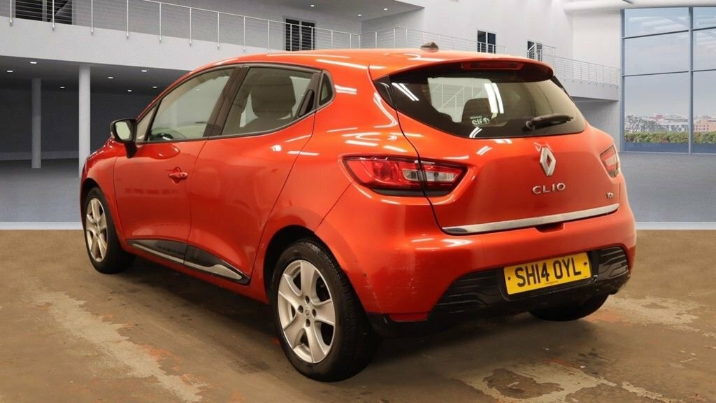 Renault Clio 0.9 Dynamique Medianav Energy Tce Ss 90 Bhp SH14OYL Red #2