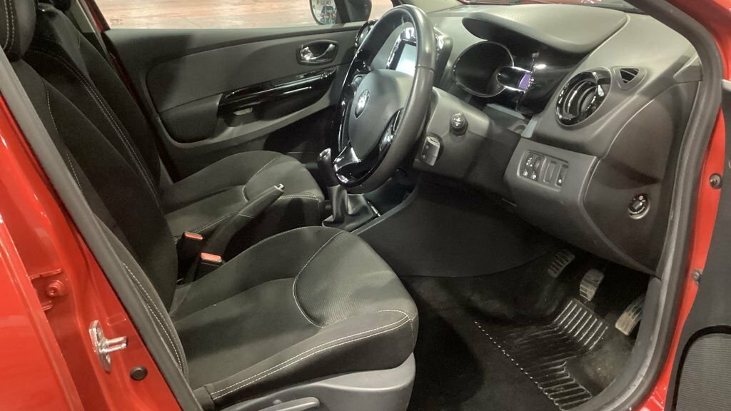 Renault Clio 0.9 Dynamique Medianav Energy Tce Ss 90 Bhp SH14OYL Red #6