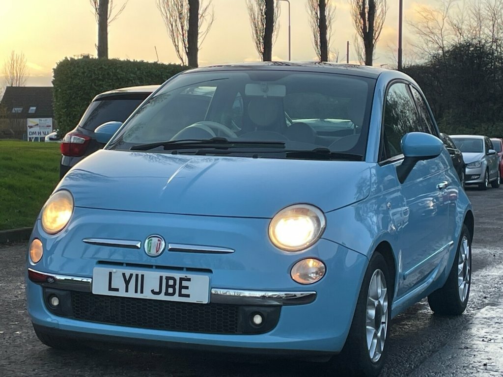 Fiat 500 0.9 Lounge Dualogic 85 Bhp LY11JBE Blue #3