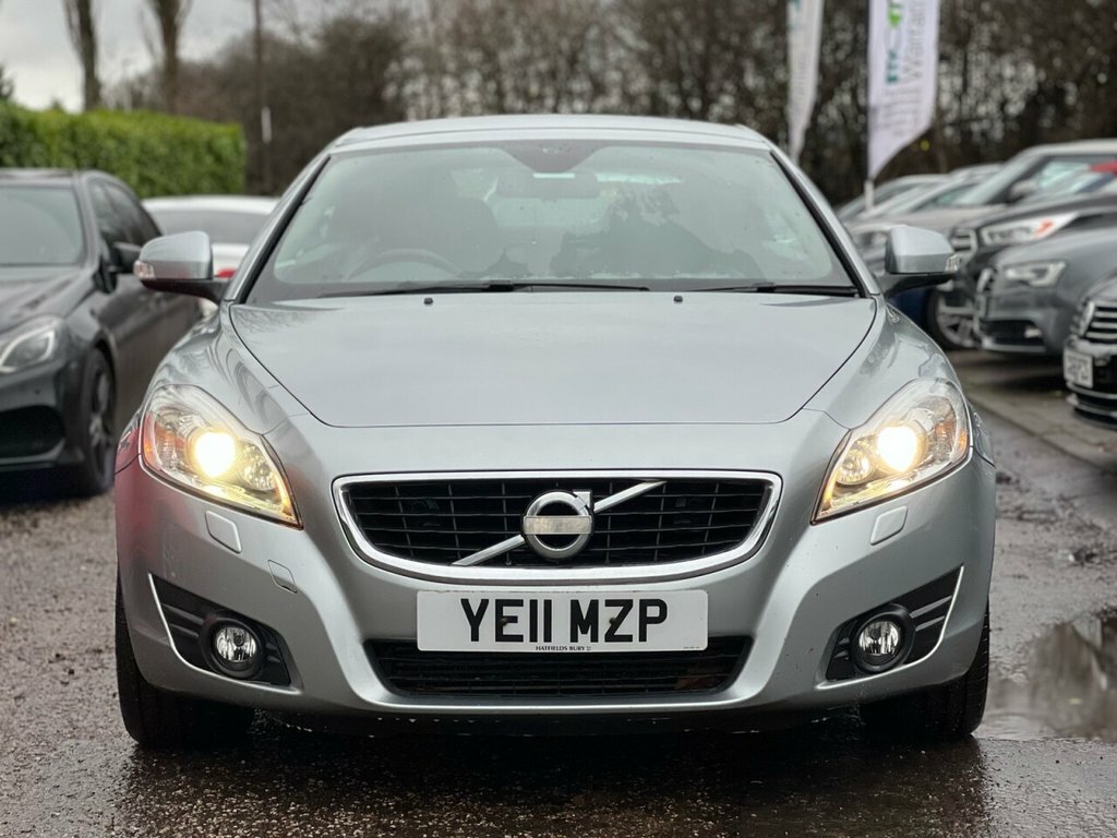 Volvo C70 2L D3 Se Lux Geartronic Silver #3