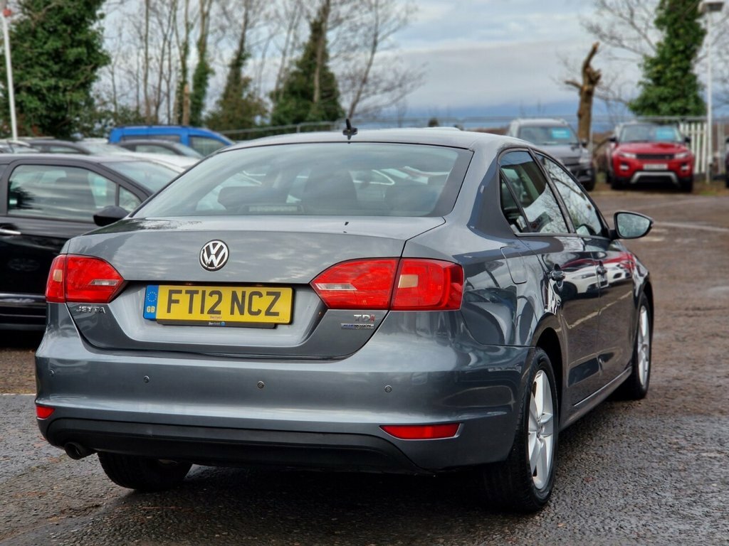 Volkswagen Jetta 1.6L Se Tdi Bluemotion Technology Dsg Grey #6