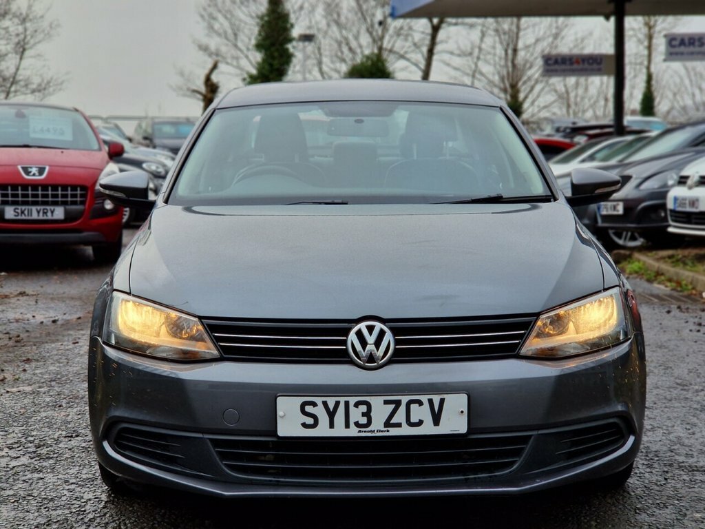 Volkswagen Jetta 1.6L Se Tdi Bluemotion Technology Dsg Grey #2