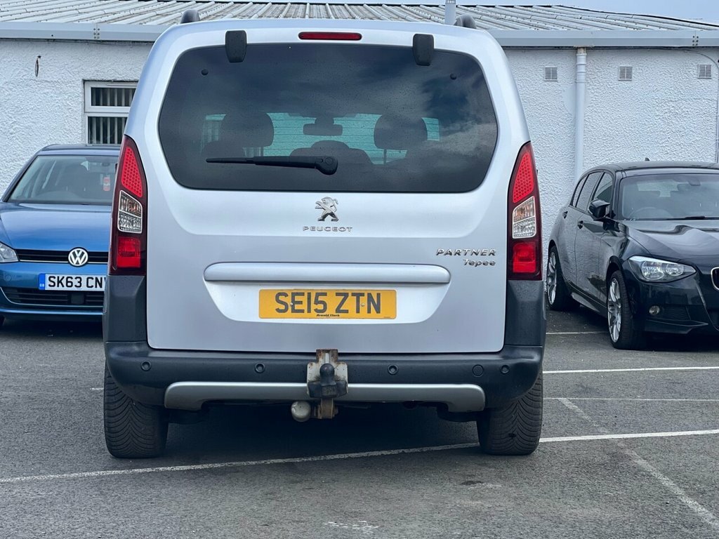 Peugeot Partner Tepee 1.6 Hdi Tepee Outdoor 112 Bhp SE15ZTN Silver #5
