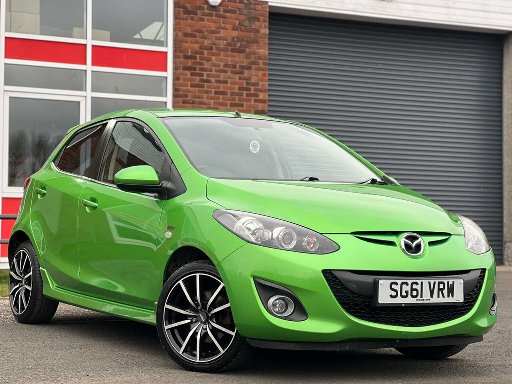 Mazda 2 1.3L Black Green