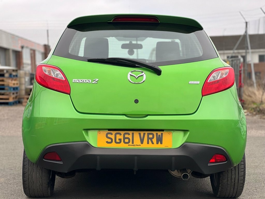 Mazda 2 1.3L Black Green #4