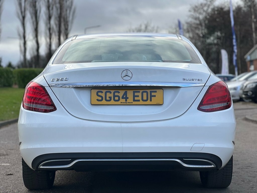 Mercedes-Benz C Class 2.1L C250 Bluetec Sport SG64EOF White #4