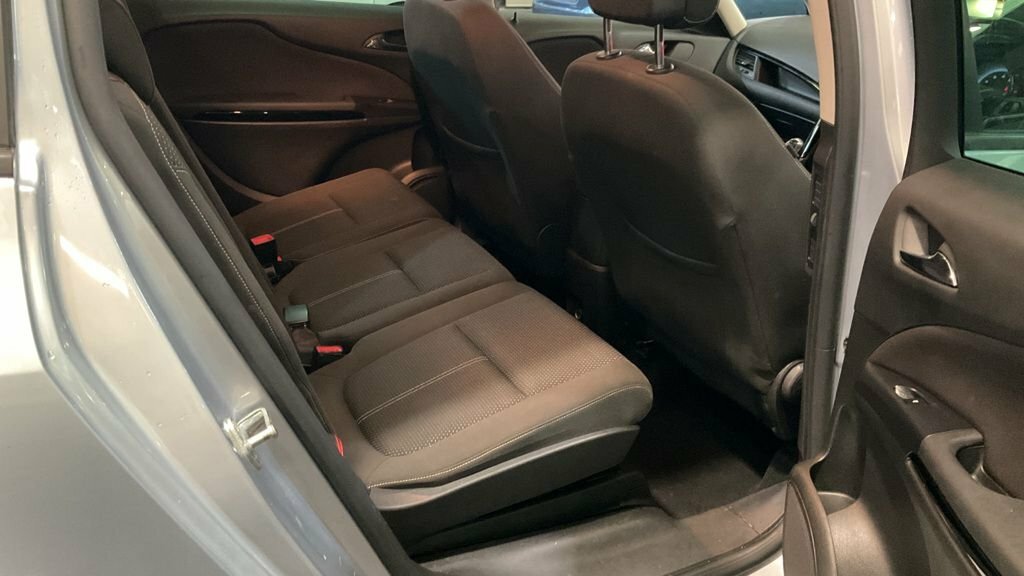 Vauxhall Zafira Tourer 1.4L Sri SL16KFE Silver #6