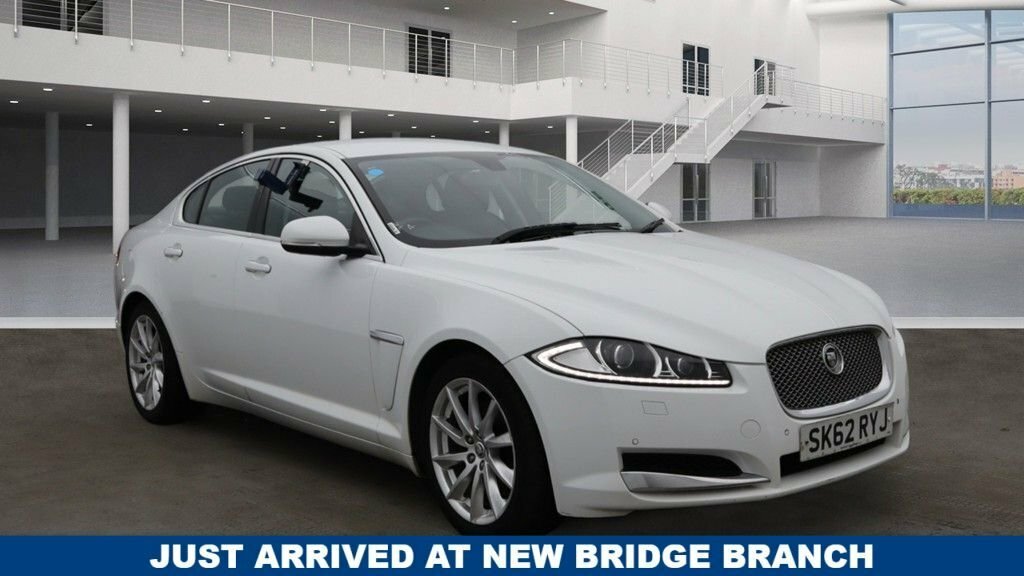 Jaguar XF 2.2L D Luxury White