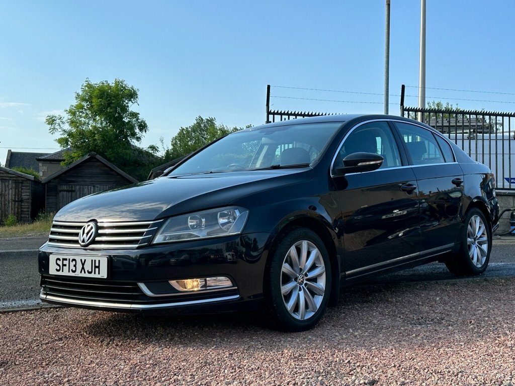 Volkswagen Passat 2L Highline Tdi Bluemotion Technology Dsg SF13XJH Black #3