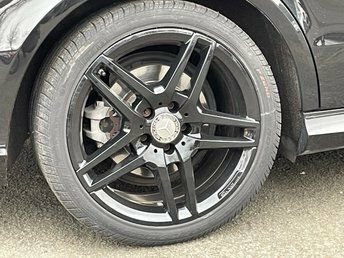 Mercedes-Benz E Class 2.1L E300 Bluetec Hybrid Amg Night Edition LR65FYA Black #5