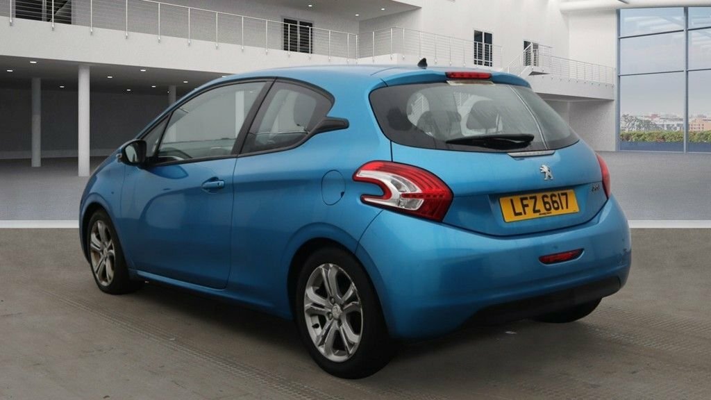 Peugeot 208 1.2L Active Blue #3