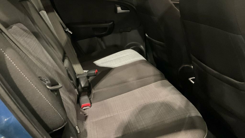 Kia Venga 1.6L 2 Blue #6
