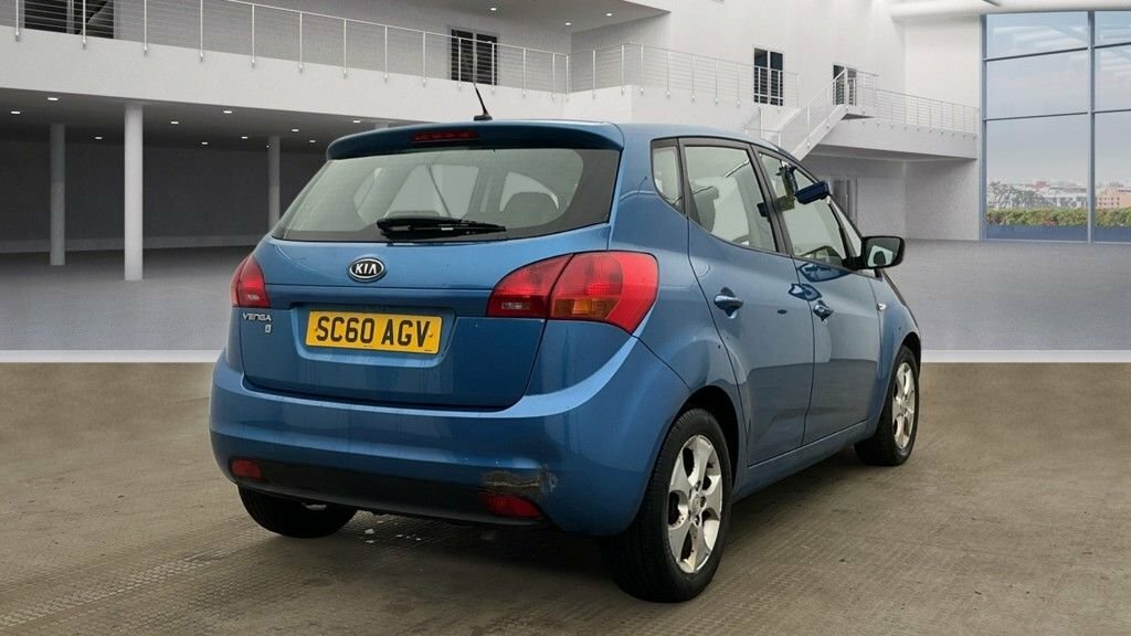 Kia Venga 1.6L 2 Blue #4