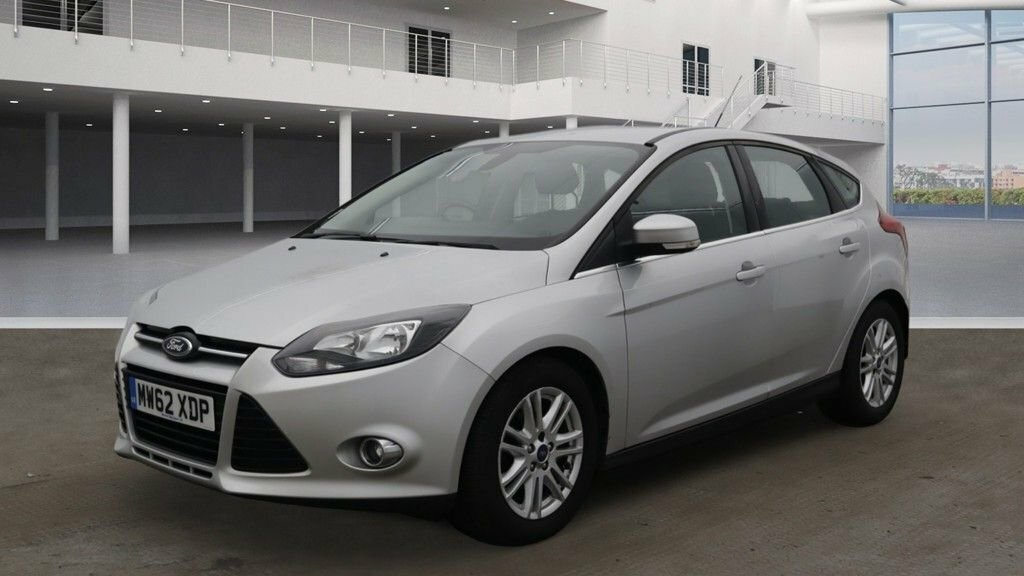 Ford Focus 1L Titanium MW62XDP Silver