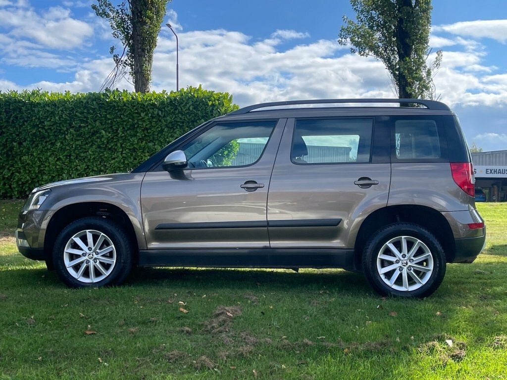 Skoda Yeti 1.2L S Tsi SW16VFS Brown #3