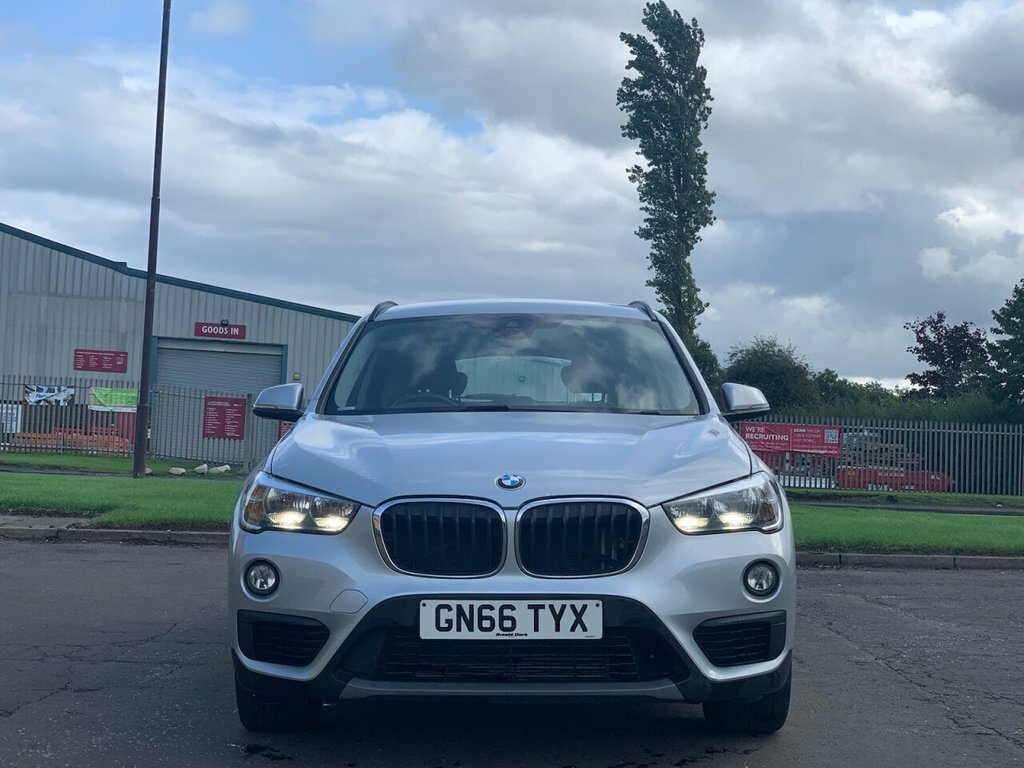 BMW X1 2L Xdrive18d Se GN66TYX Silver #2