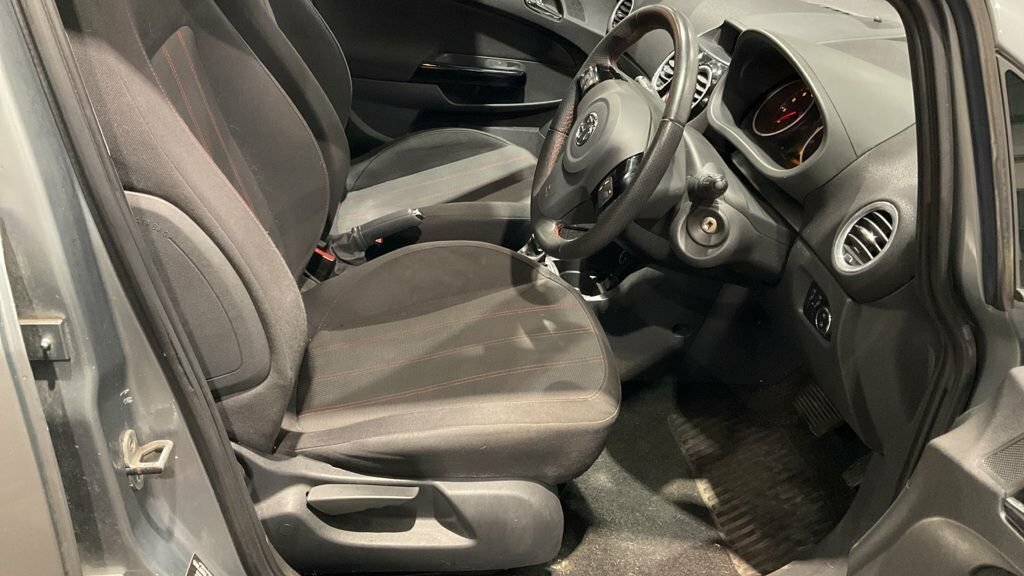 Vauxhall Corsa 1.4L Sxi Ac DS13CDK Silver #6