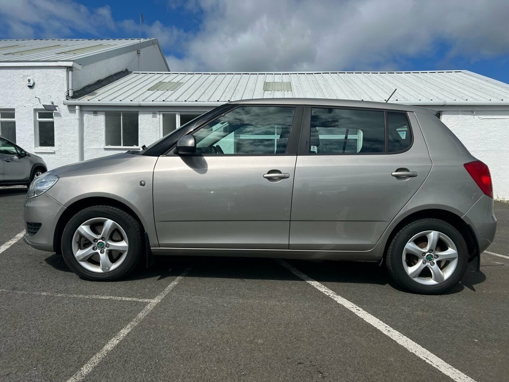 Skoda Fabia 1.6L Se Tdi Cr Beige #4